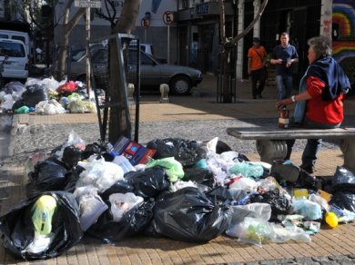 Basura: la ciudad al borde del colapso