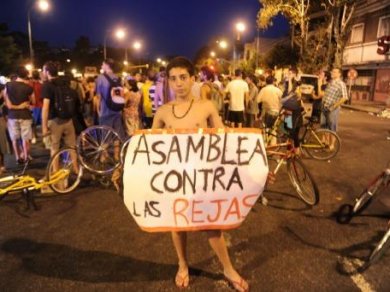 Represión en Parque Centenario