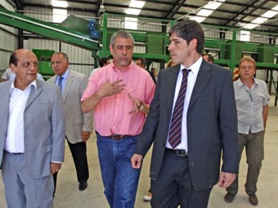 Abal Medina cuestionó a Macri por no colaborar con la recuperación del Riachuelo