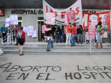 La Defensoría del Pueblo solicitó que se respete la ley ante los abortos no punibles