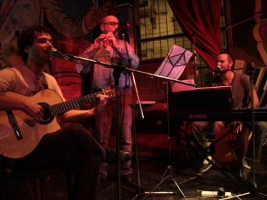 La vuelta de la música en vivo a los bares porteños