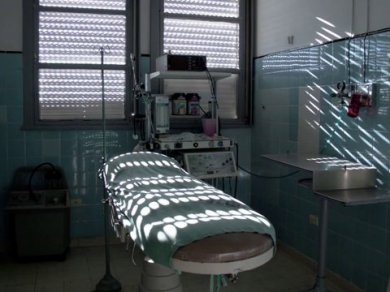 Inauguran muestra sobre el aborto clandestino en Argentina