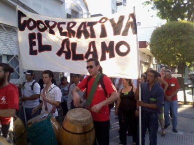 Peligra la continuidad de la cooperativa de cartoneros El Álamo