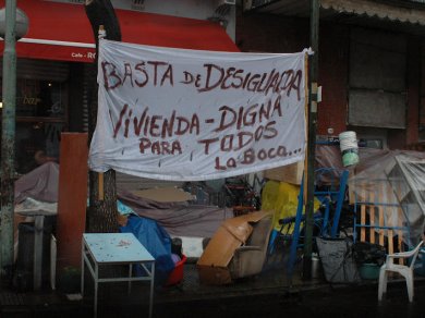  Vecinos de La Boca contra los desalojos