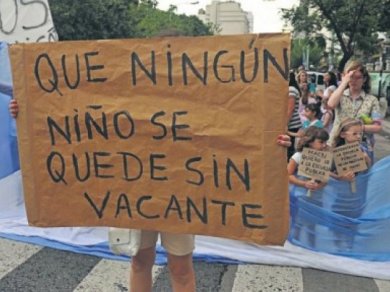 La comunidad educativa reclama por las vacantes