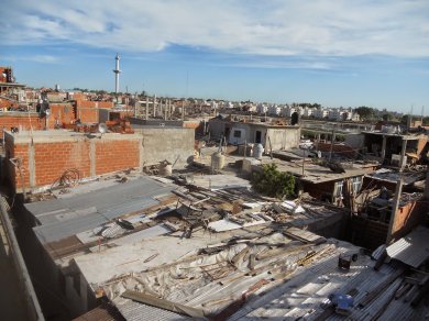 El Gobierno porteño deberá asegurar el suministro de agua al barrio La Esperanza