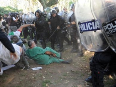 ATE se movilizó en repudio al sobreseimiento de Macri 