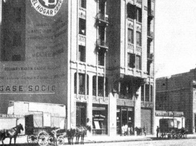  Juan B. Justo, su edificio y las muletas