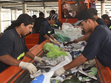 Cartoneros movilizados denuncian el abandono del sistema de reciclado