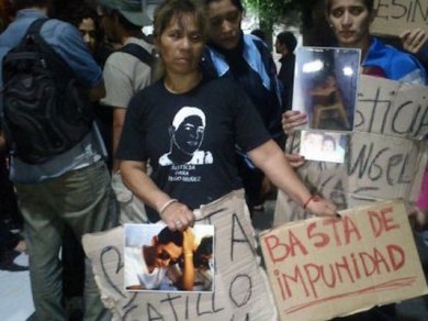 Indagatoria y pedido de informes para el policía que baleó a un joven en La Boca