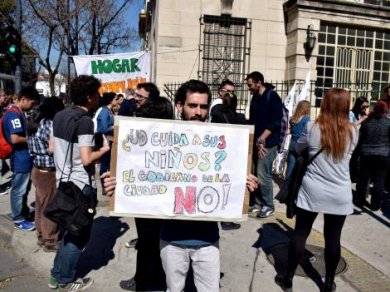 Denuncian graves problemas en un hogar de niños de Flores