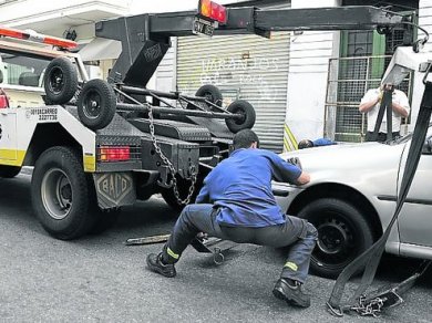 Barracas: Hoy grúas, mañana estacionamiento medido