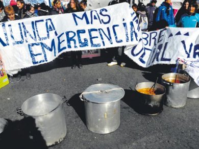 El Gobierno se niega a cumplir la ley de Emergencia Social