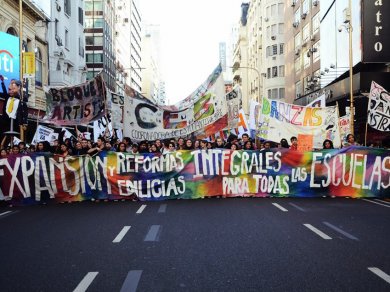 Marcha contra la reforma educativa