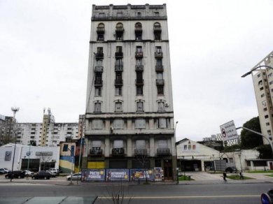 Desalojaron el Marconetti