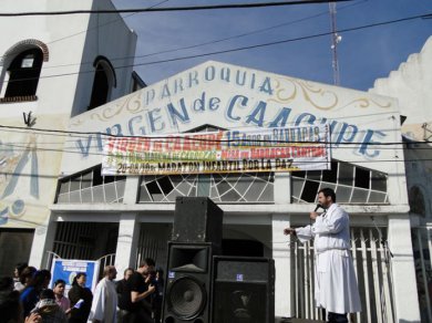 Los ocho comedores de Caacupé