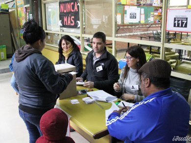 Suspendieron las elecciones vecinales en la Villa 21-24.