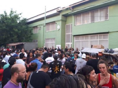 En la 21-24 un frente popular desalojó al macrismo