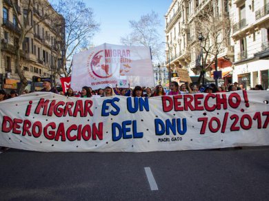 Ni una migrante menos