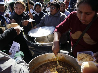  El 36% de los porteños redujo las porciones de comida por la crisis