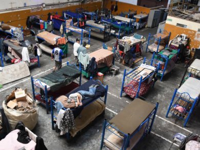 La Auditoría porteña denunció incumplimientos en los paradores del Gobierno