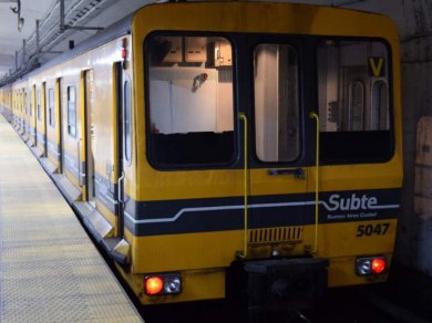 Sbase reconoció la compra de coches con asbesto