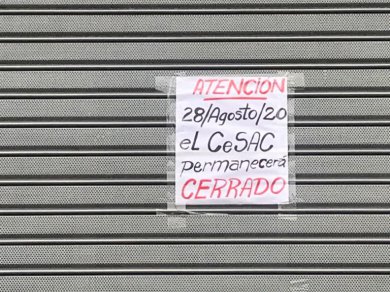Abrazo en defensa del Cesac de La Boca por casos de violencia